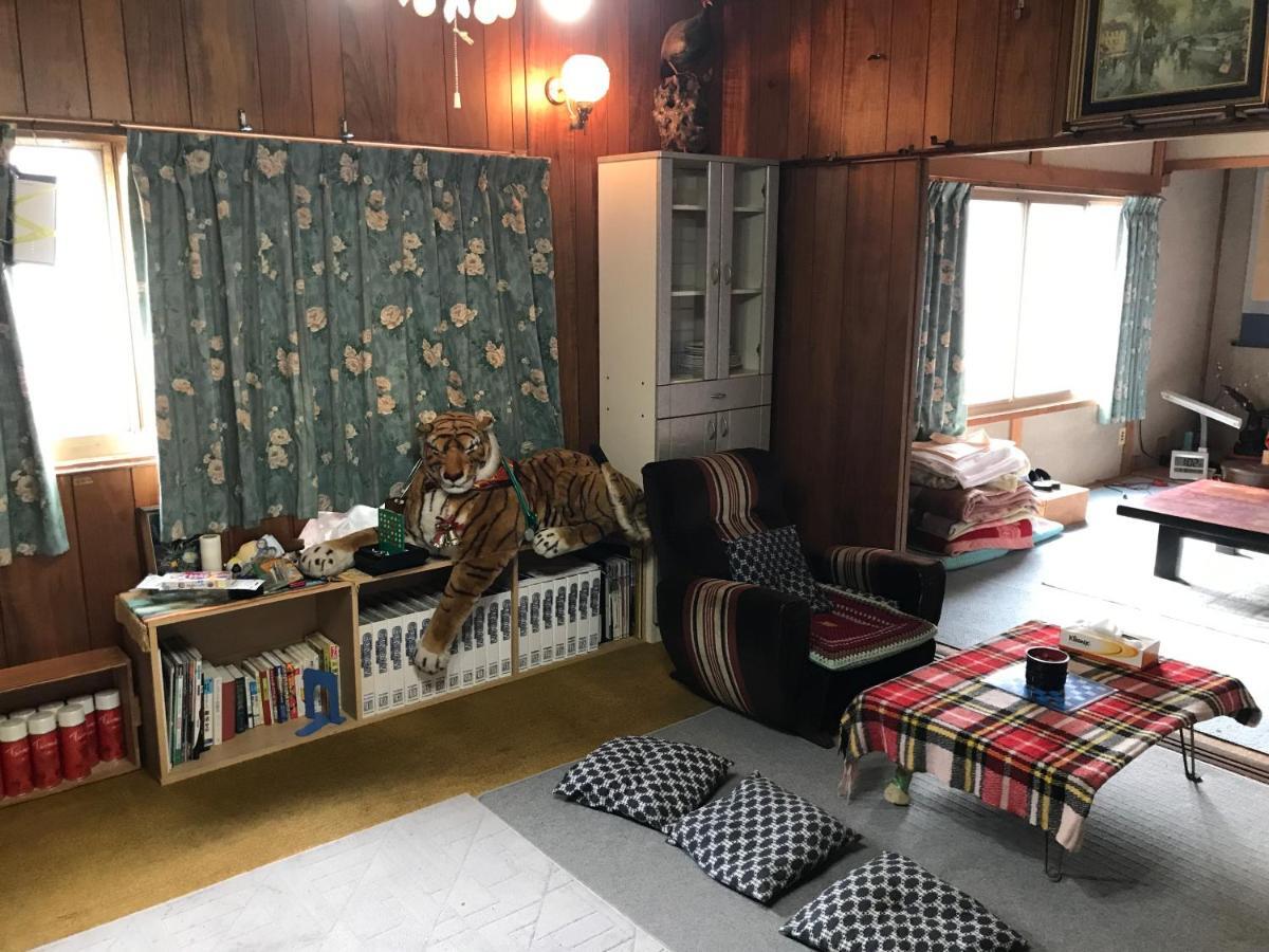 Guest House Salt Beach 욧카이치 외부 사진